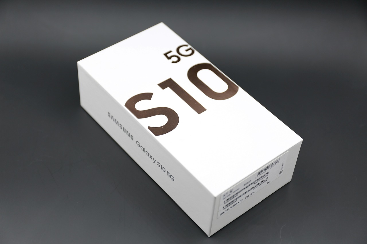 4G/5G Business Phones: The Future of Mobile-First Communication